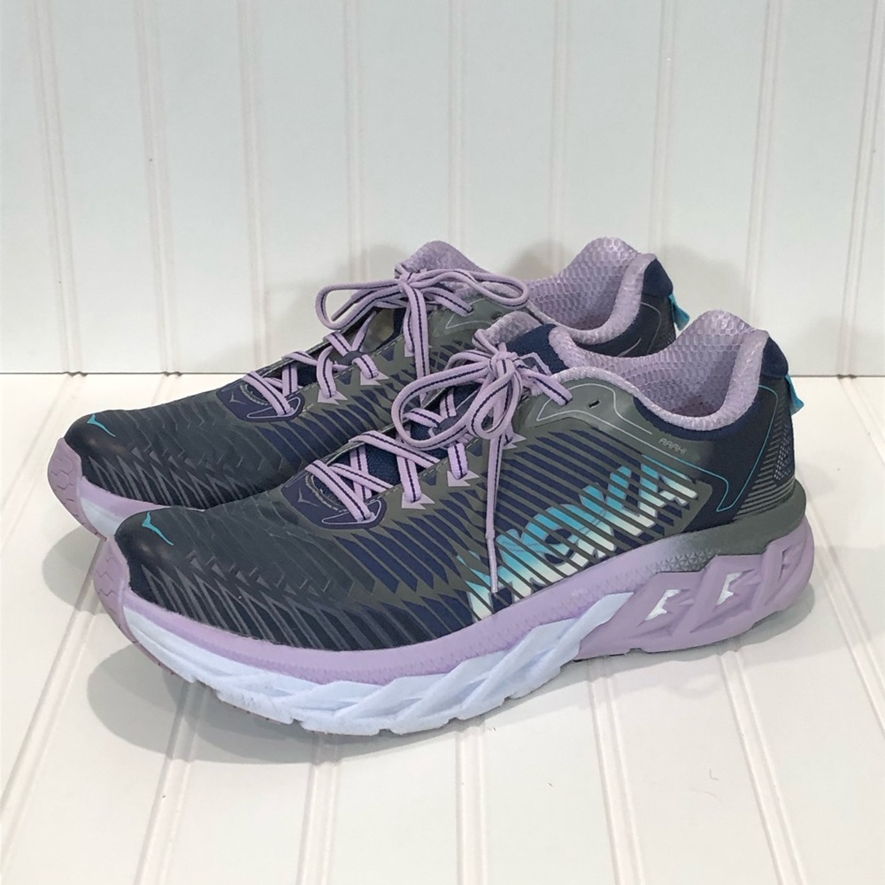 Hoka One One W Arahi Running/Walking Shoes